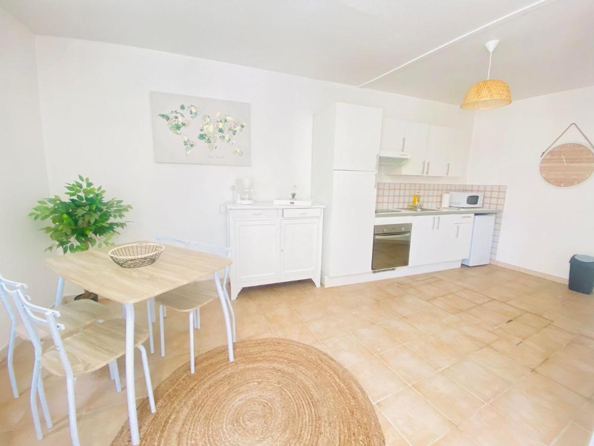 Joli Appartement Proche Cathedrale ล็อง ภายนอก รูปภาพ